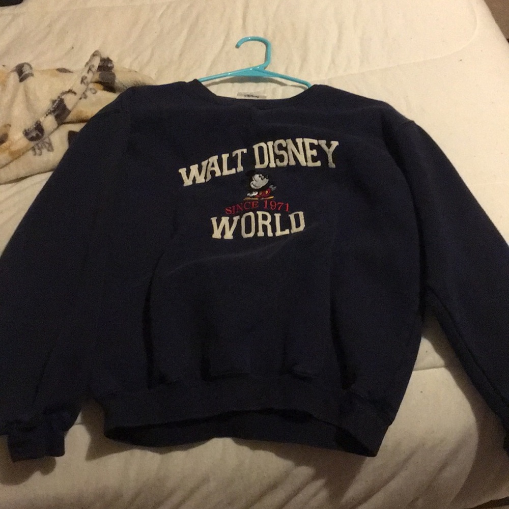 Disney sweatshirt crew neck